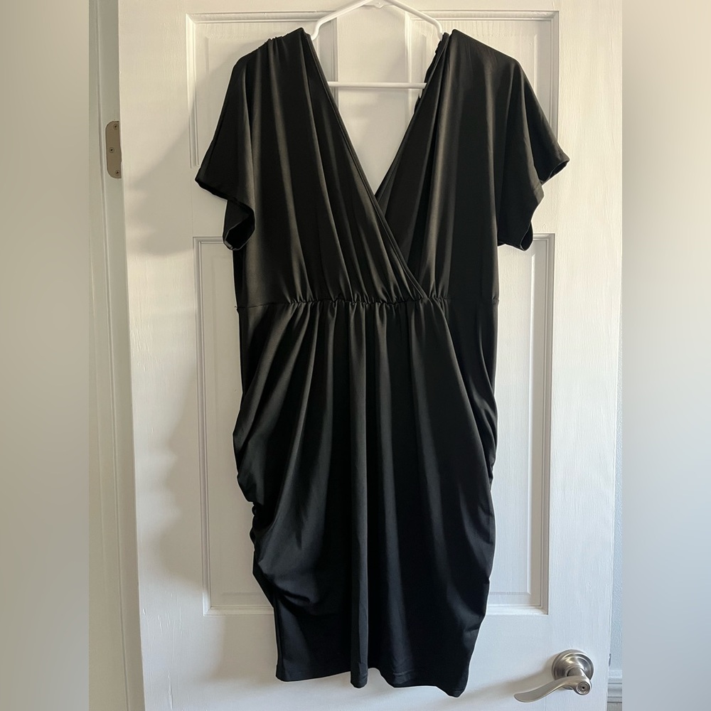 Shein Plus Size little black dress  1XL